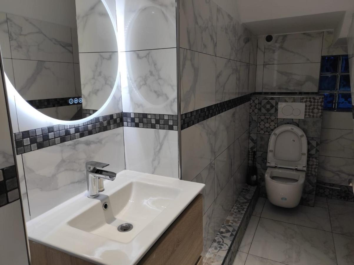 Maison Elegante Et Spacieuse Écouen Buitenkant foto