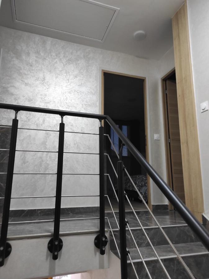 Maison Elegante Et Spacieuse Écouen Buitenkant foto